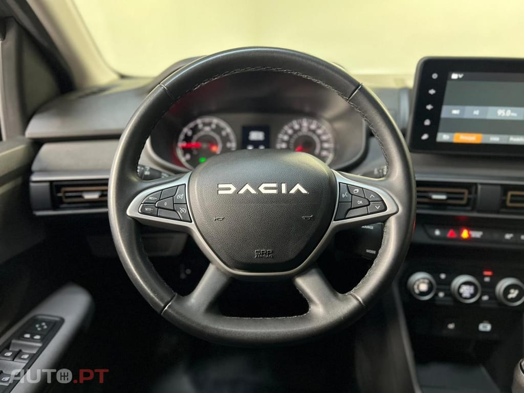 Dacia Jogger ECO-G 100 Bi-Fuel Essential 7 lugares