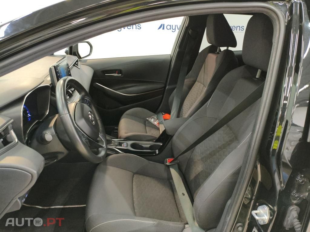 Toyota Corolla Touring Sports 1.8 Hybrid Comfort