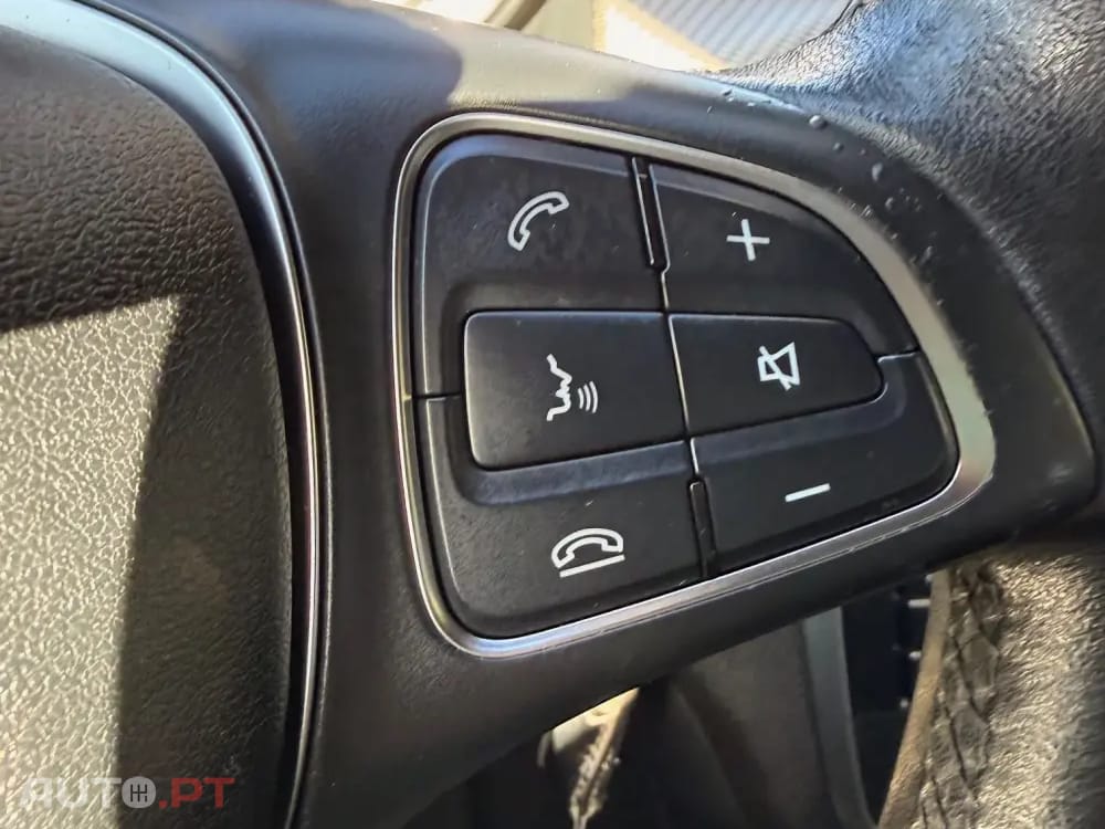 Mercedes-Benz GLA 180 d SENSATION