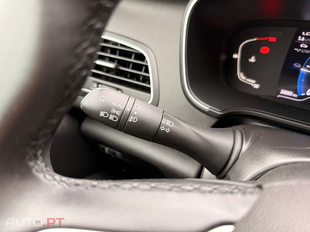 Renault Mégane Sport Tourer 1.5 Blue dCi Equilibre EDC