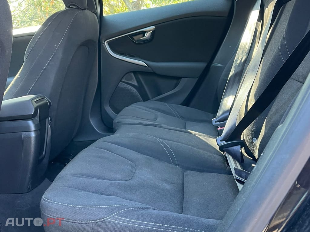 Volvo V40 Cross Country cross country