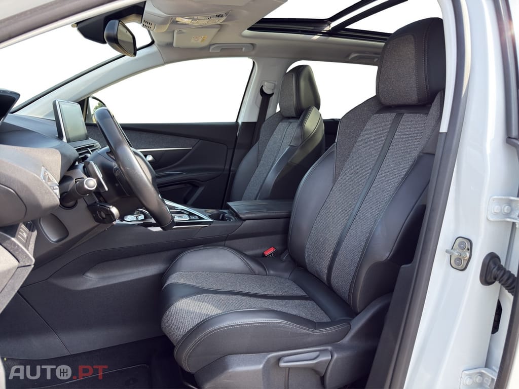 Peugeot 5008 1.6 BlueHDi Allure EAT6 J18