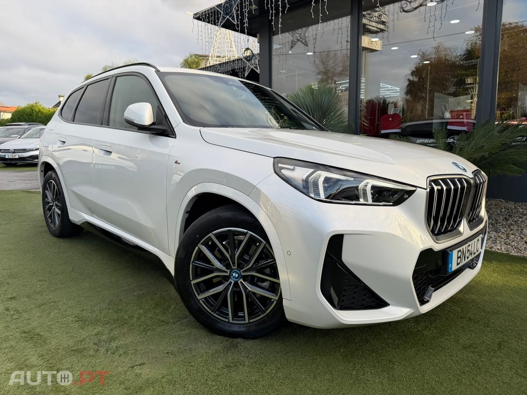 BMW X1 xDrive25e Pack Desportivo M