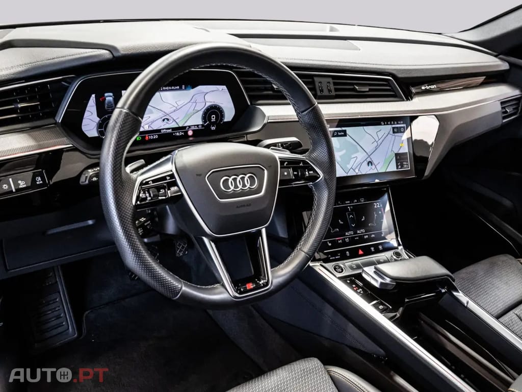 Audi E-Tron I.V.A DEDUTÍVEL 55 S LINE BLACK EDITION