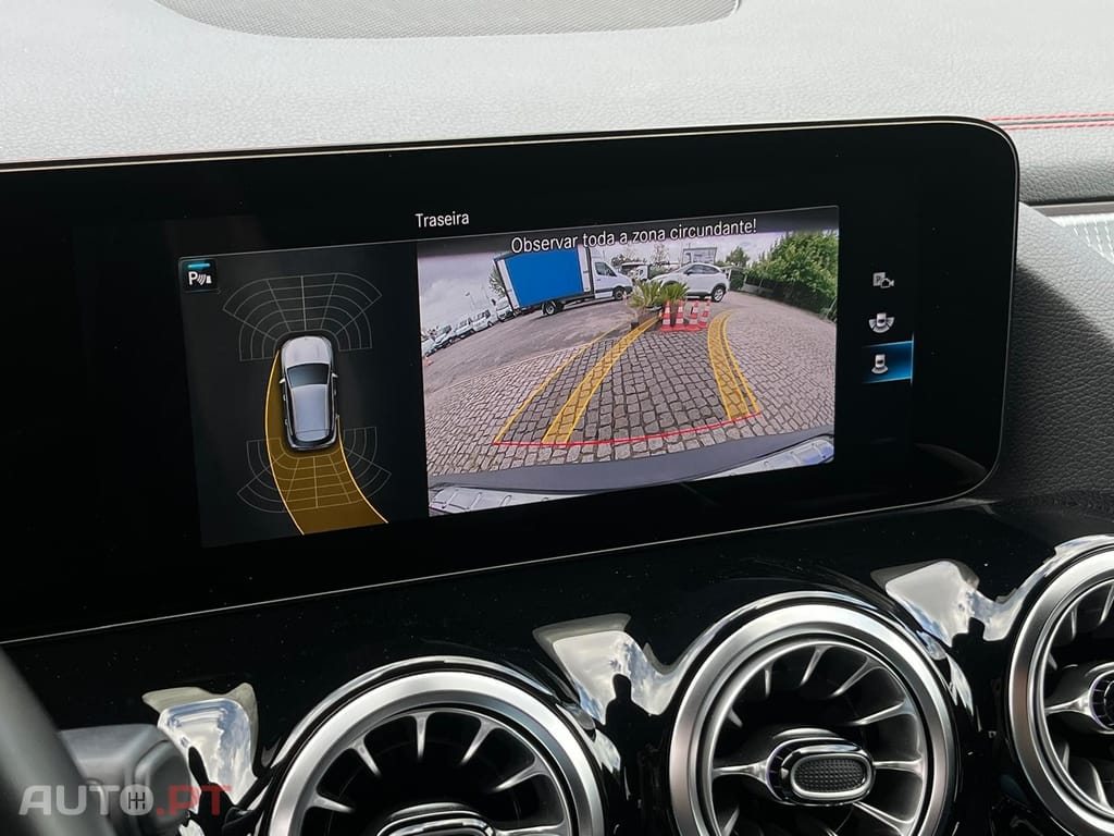 Mercedes-Benz EQB 250 AMG Line