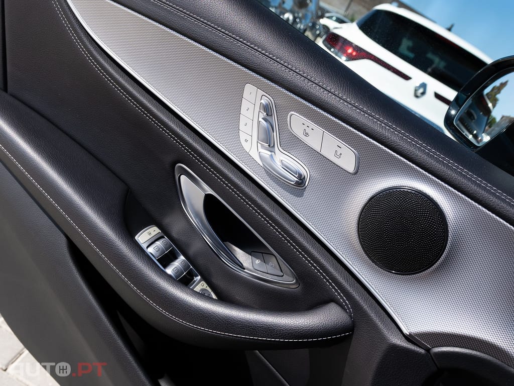 Mercedes-Benz E 300 de AMG Line