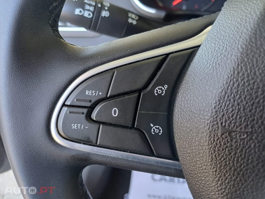 Renault Mégane 1.5 Blue dCi Intens EDC