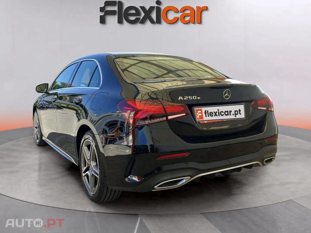 Mercedes-Benz A 250 Limousine e AMG Line