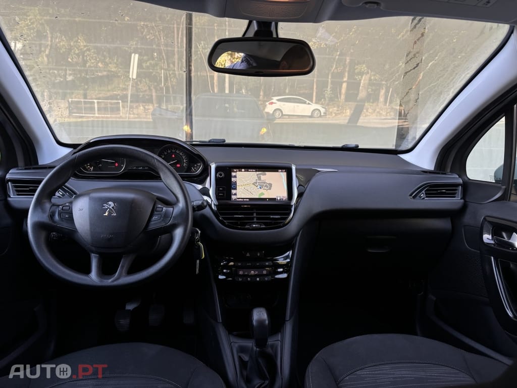 Peugeot 208 1.6 BlueHDi