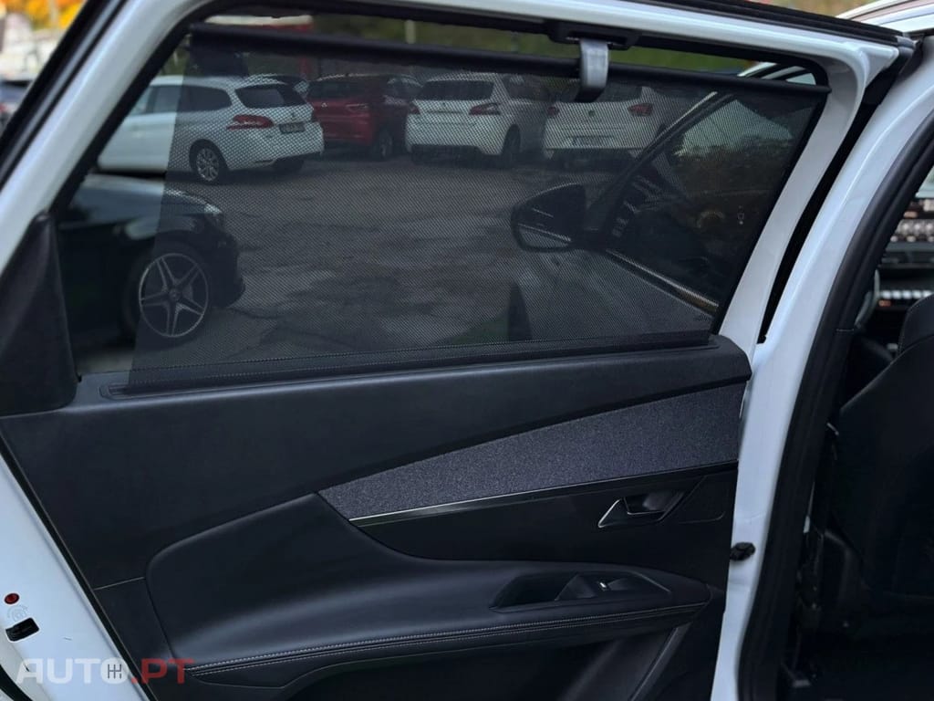 Peugeot 5008 1.5 BlueHDi GT LINE (EAT8)