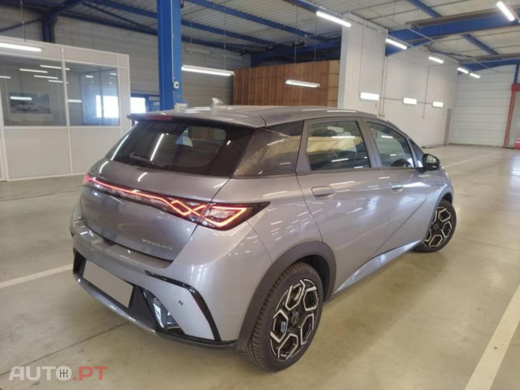 BYD Dolphin 60.4 kWh Comfort