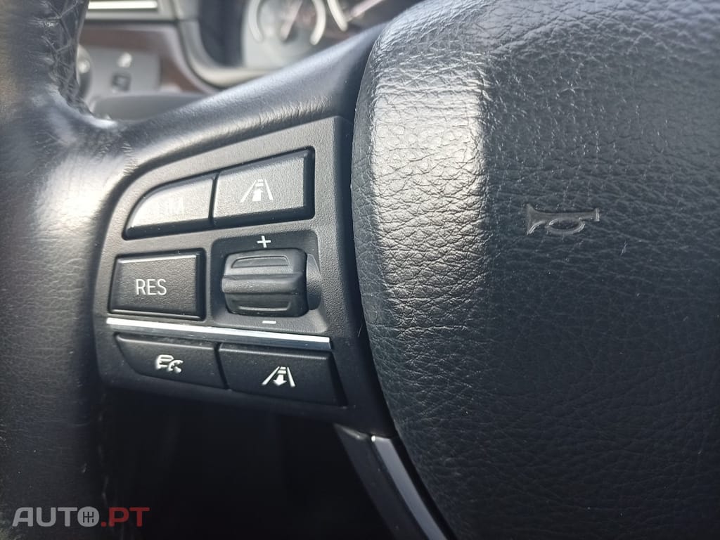 BMW 525 d xDrive Auto