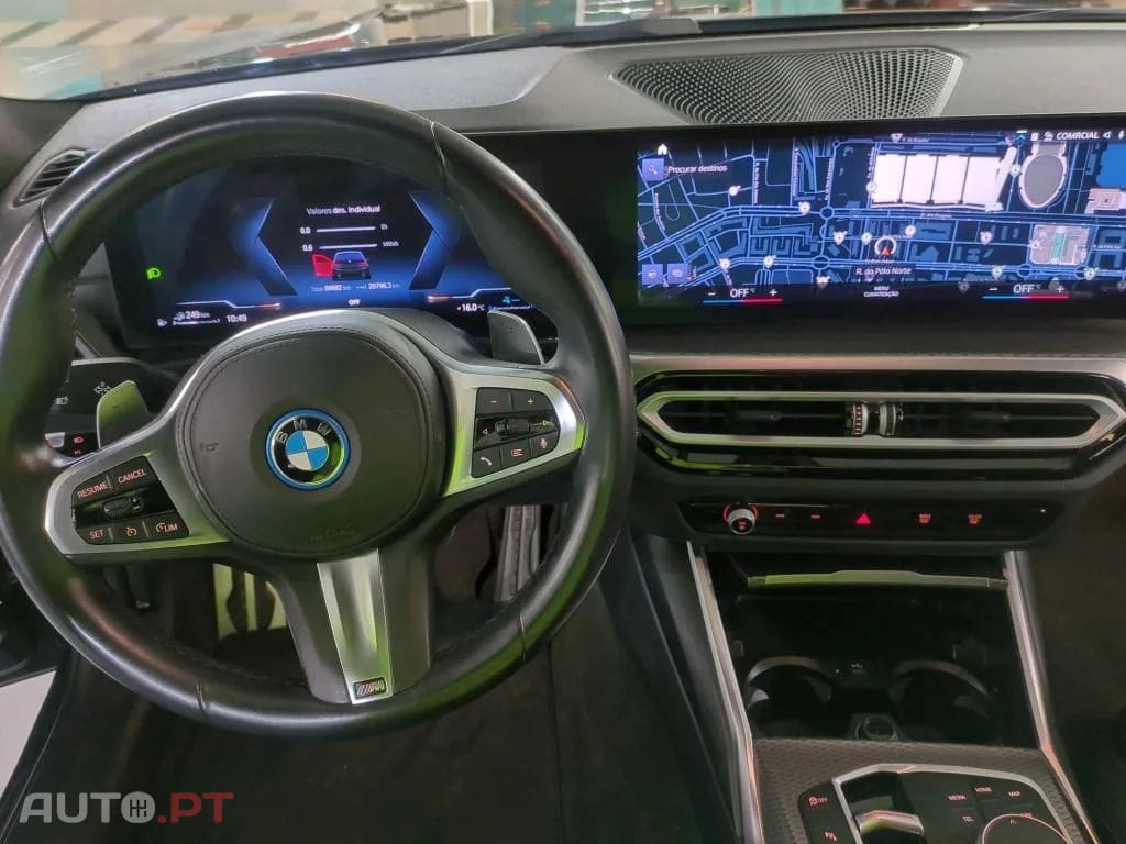 BMW 320 e Touring Pack Desportivo M Auto
