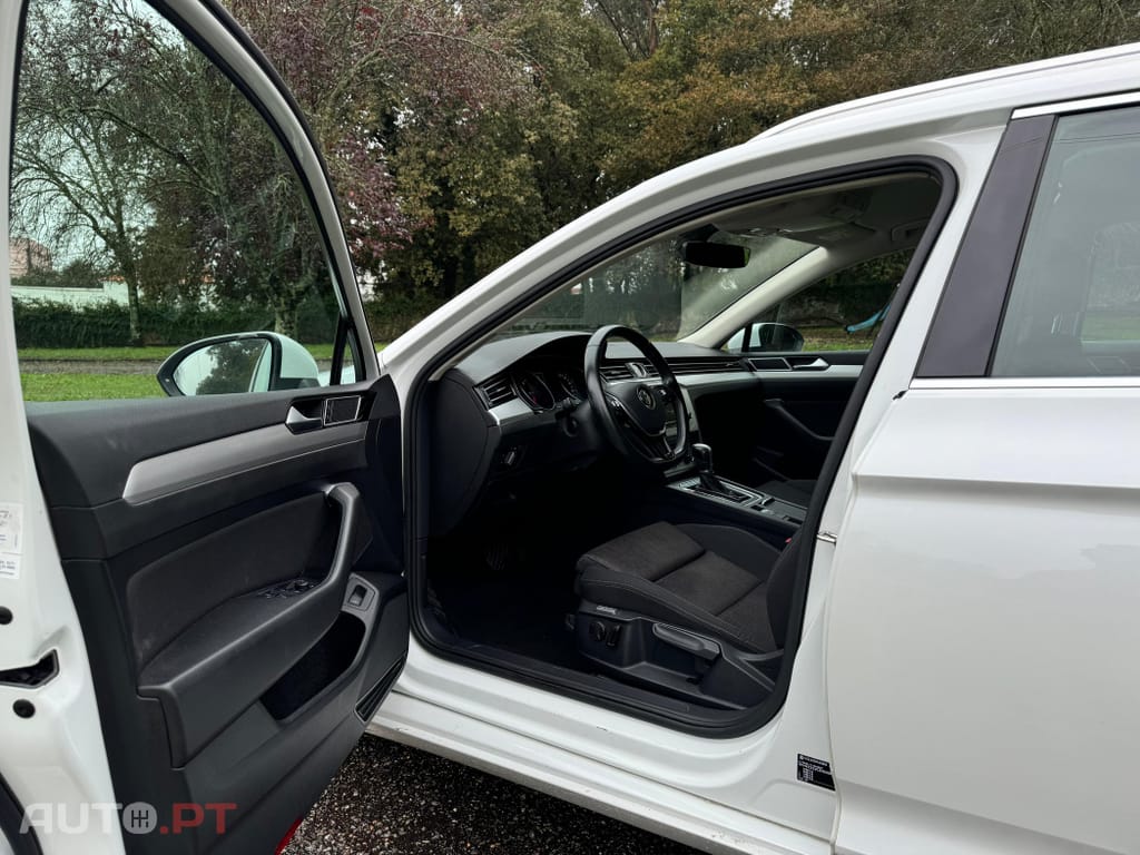 Volkswagen Passat 1.6 TDi Business DSG
