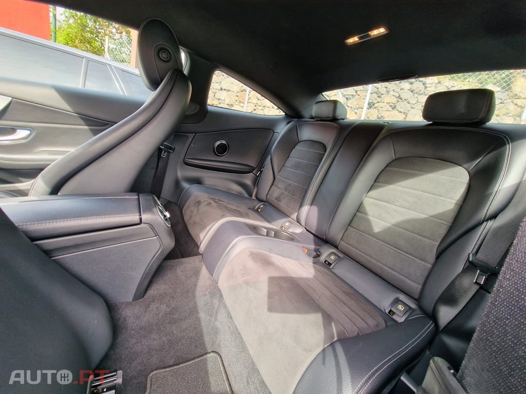 Mercedes-Benz C 250 d Coupe 9G-TRONIC AMG Line