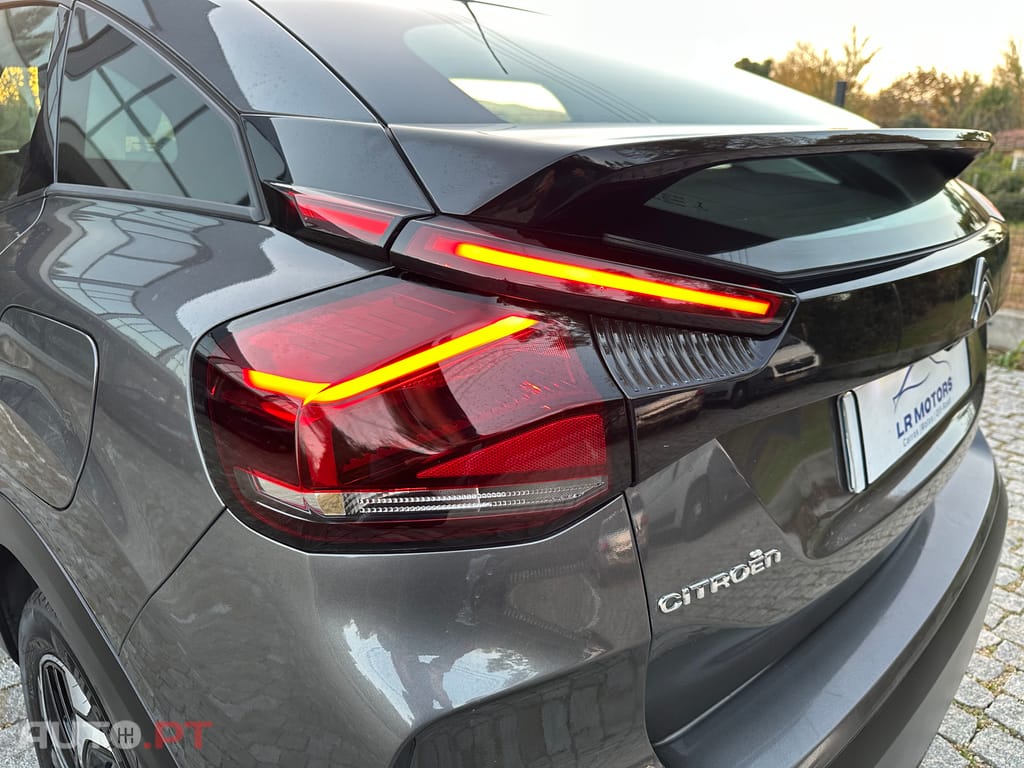 Citroen C4 PureTech 130 SHINE