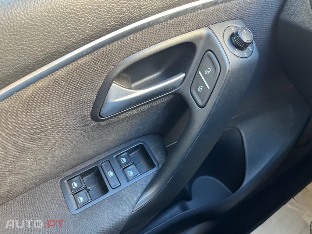 Volkswagen Polo 1.0 Lounge