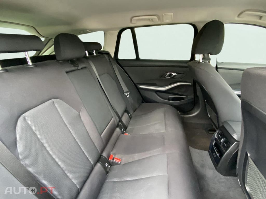 BMW 330 e Corporate Edition Auto