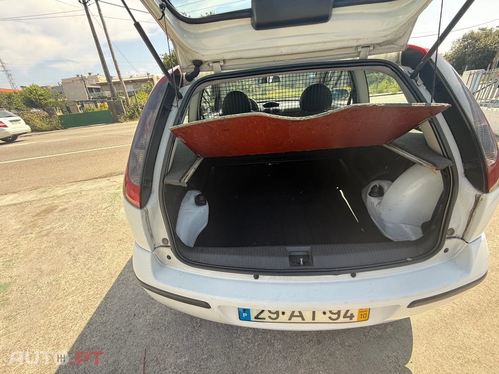 Opel Corsa 1.3 CDTi — fotografia 12