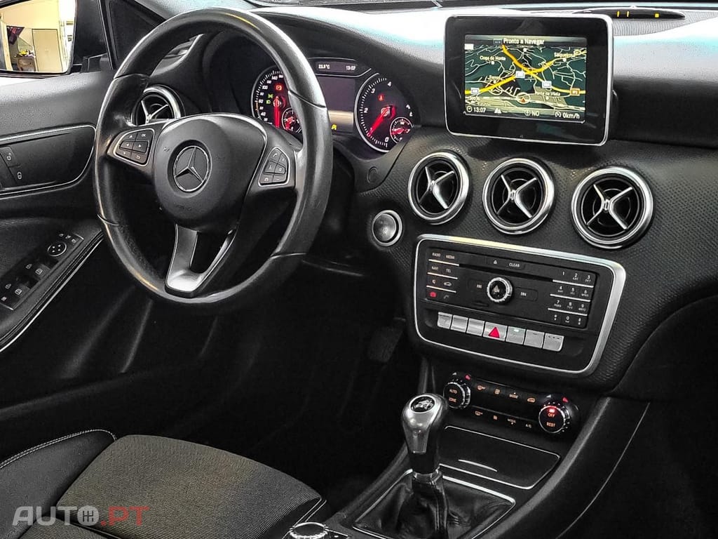 Mercedes-Benz A 180 d prestige