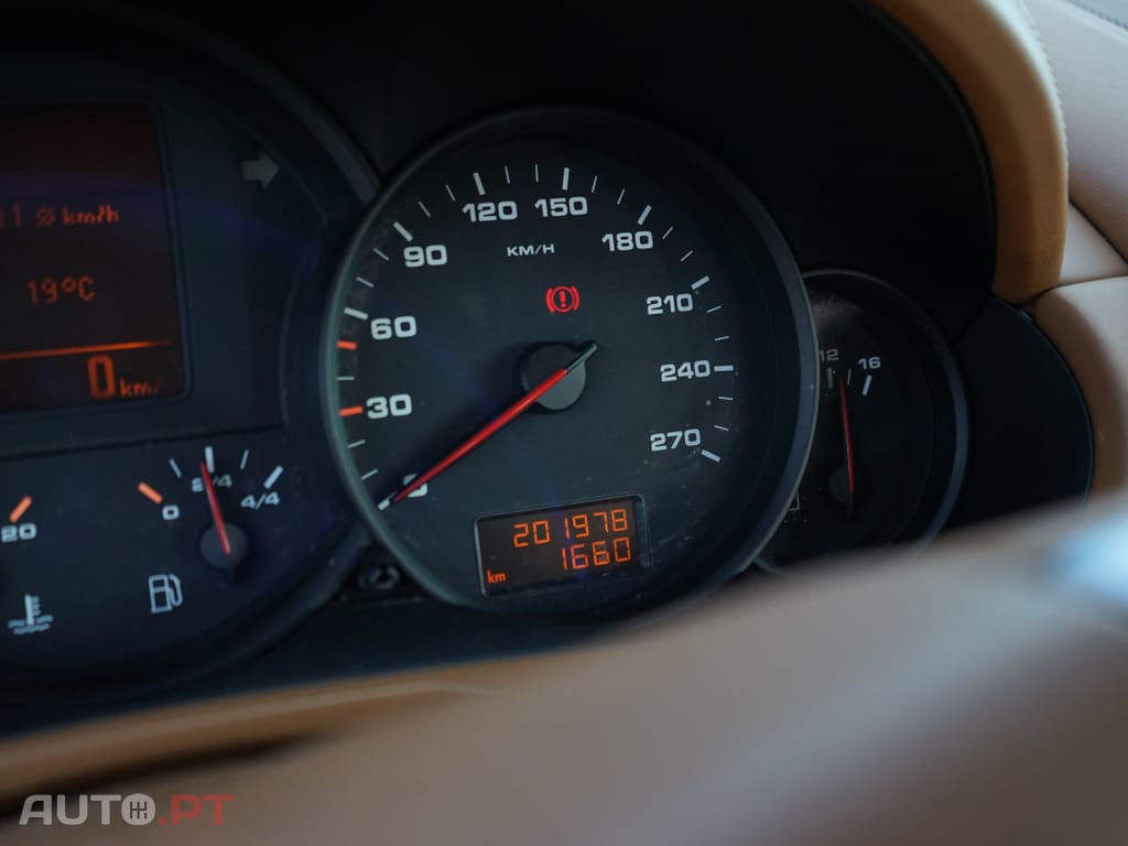 Porsche Cayenne Tiptronic