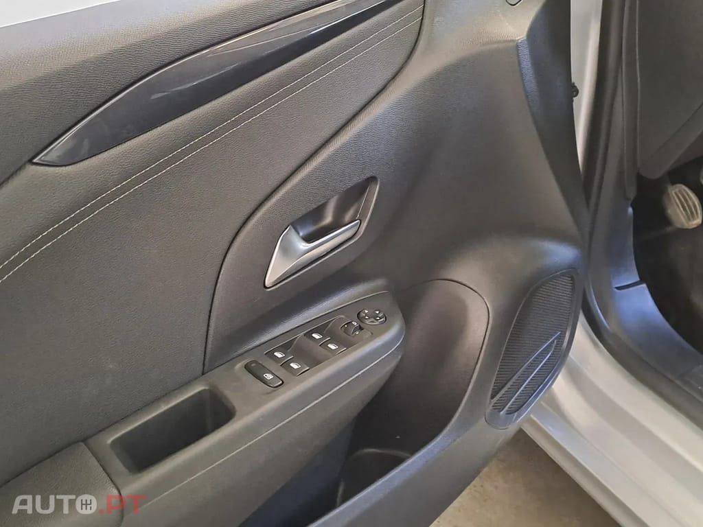 Opel Corsa 1.2 T Elegance
