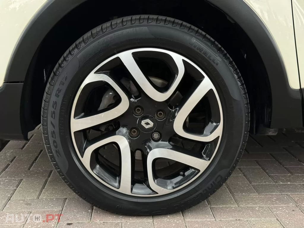 Renault Captur 1.2 TCe Exclusive XMOD EDC