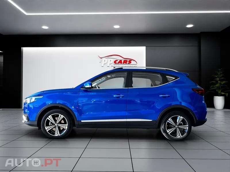 MG ZS 44.5 kWh Luxury