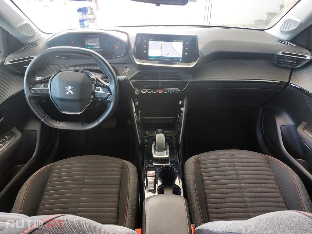 Peugeot E-208 50 kWh Active