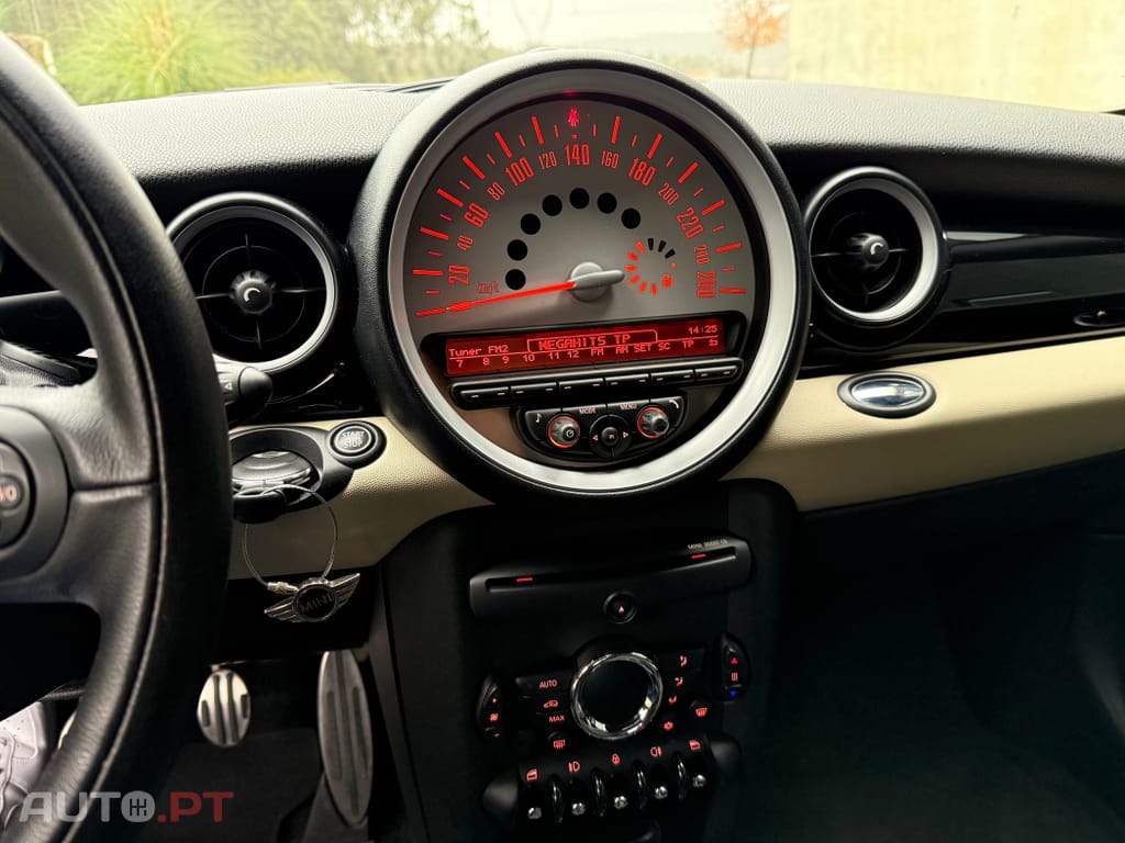 MINI Coupé Cooper SD