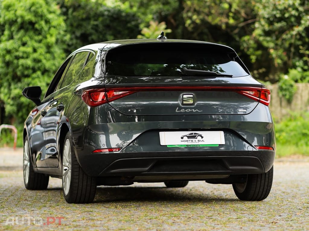 Seat Leon 1.4 e-Hybrid DSG FR