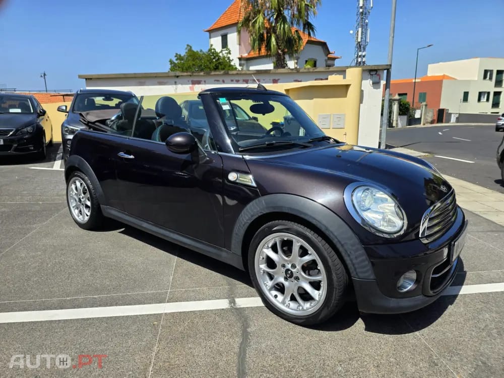 MINI Cabrio Cooper D