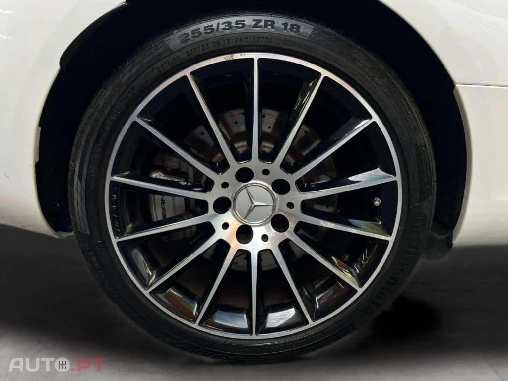 Mercedes-Benz SLC V6