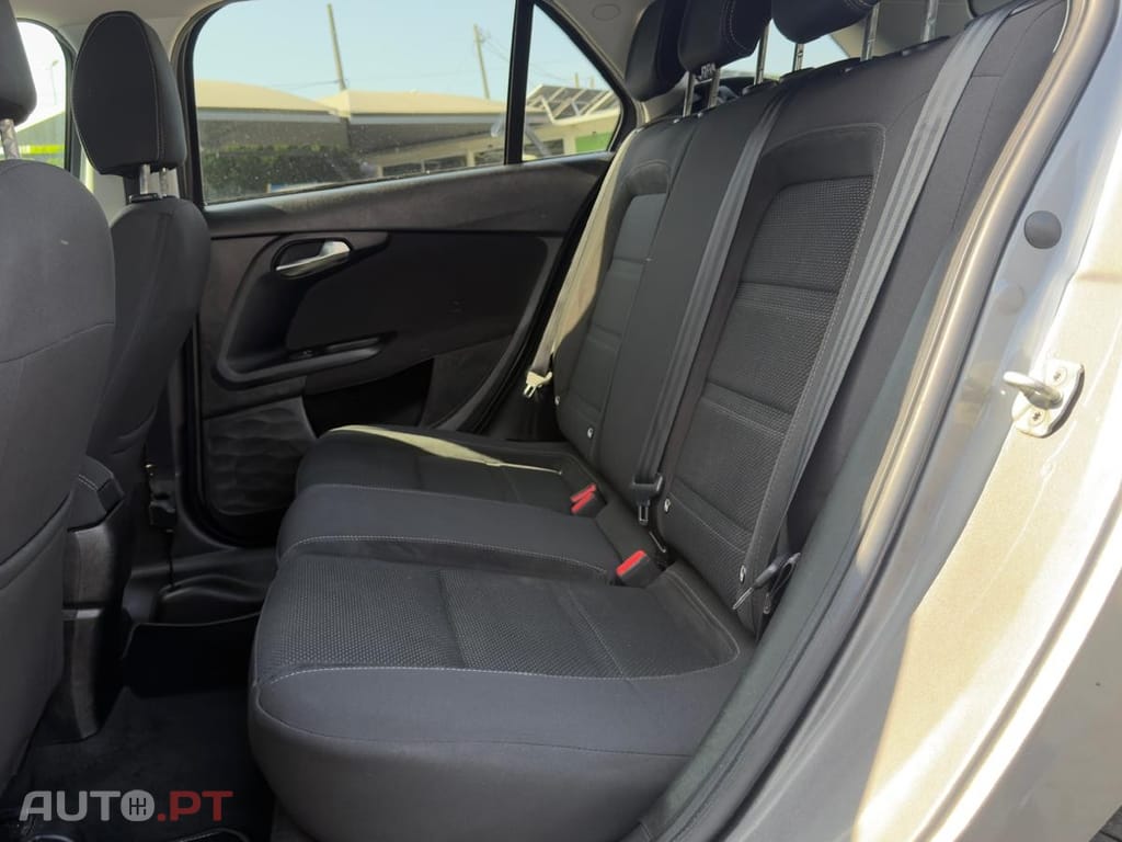 Fiat Tipo 1.6 M-Jet Lounge DCT