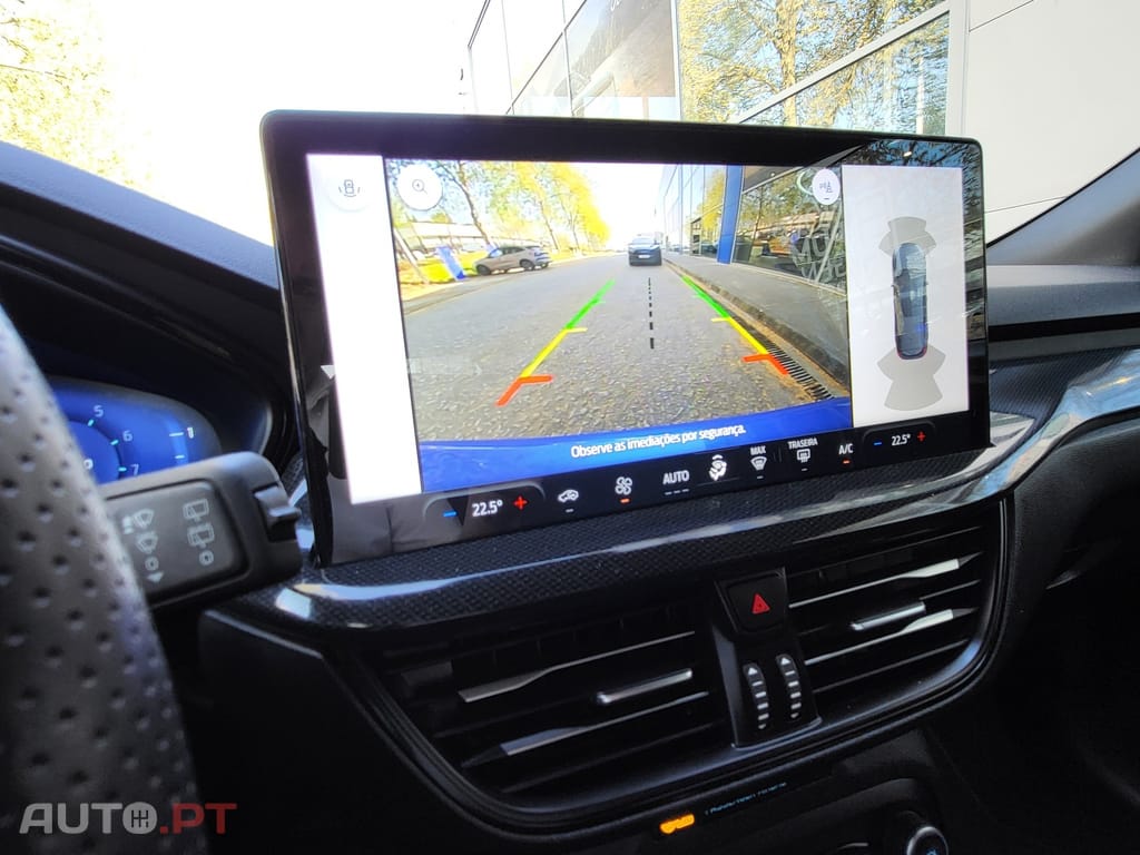 Ford Focus SW 1.0 EcoBoost MHEV ST-Line X