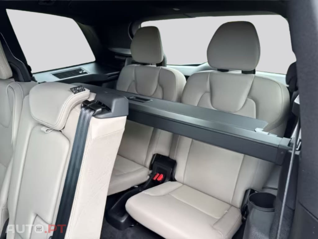 Volvo XC90 I.V.A DEDUTIVEL T8