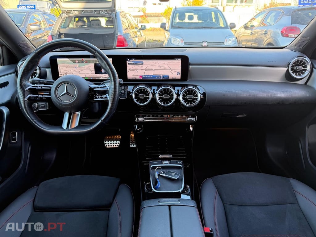 Mercedes-Benz A 250 e AMG Line