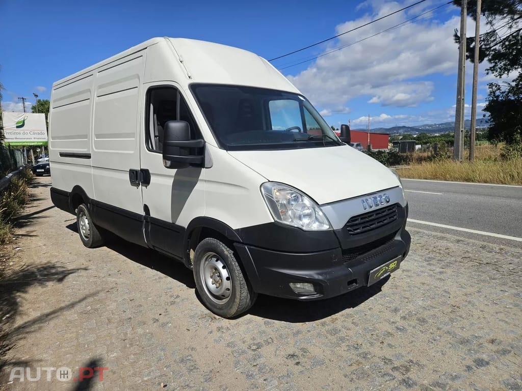 Iveco Daily  35s12