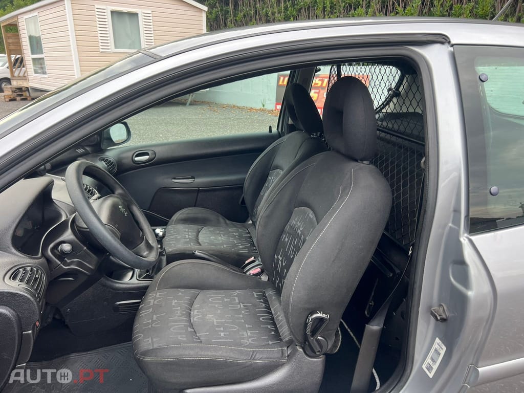 Peugeot 206 2.0 HDi XS