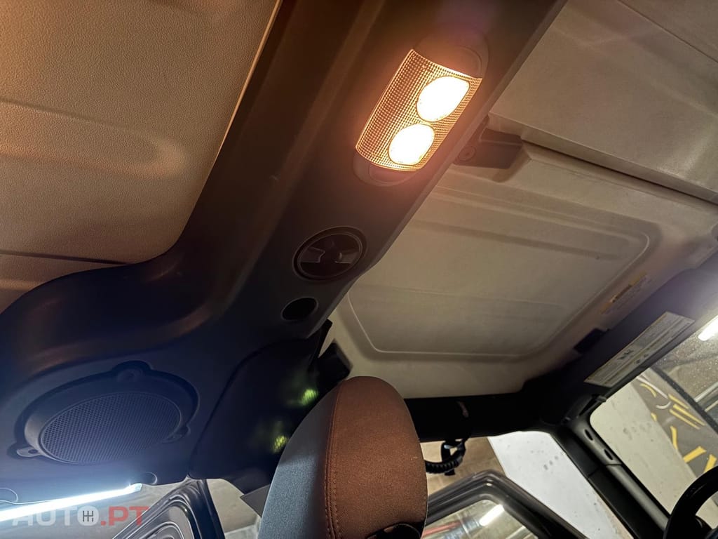 Jeep Wrangler 2.8 CRD Sahara