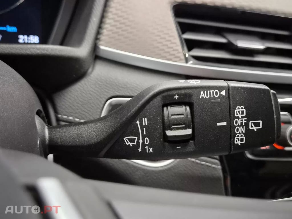 BMW X2 25 e xDrive Pack M — fotografia 27