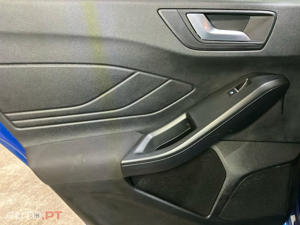 Ford Focus 1.0 EcoBoost MHEV ST-Line