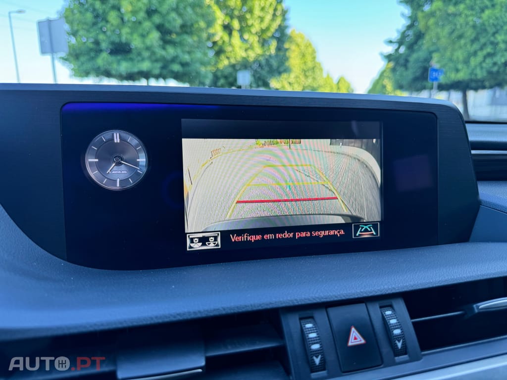 Lexus ES Executive+