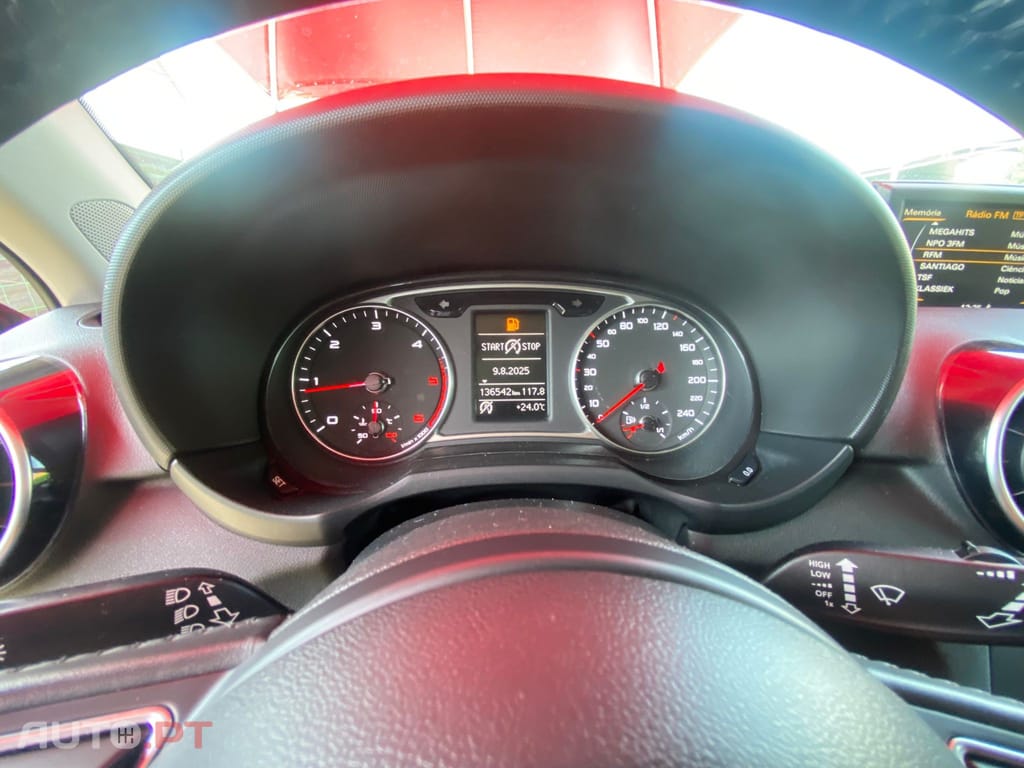 Audi A1 1.6 TDi S-line