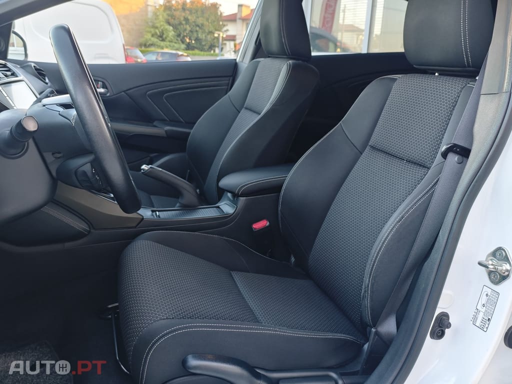 Honda Civic 1.6 i-DTEC Sport Connect Navi