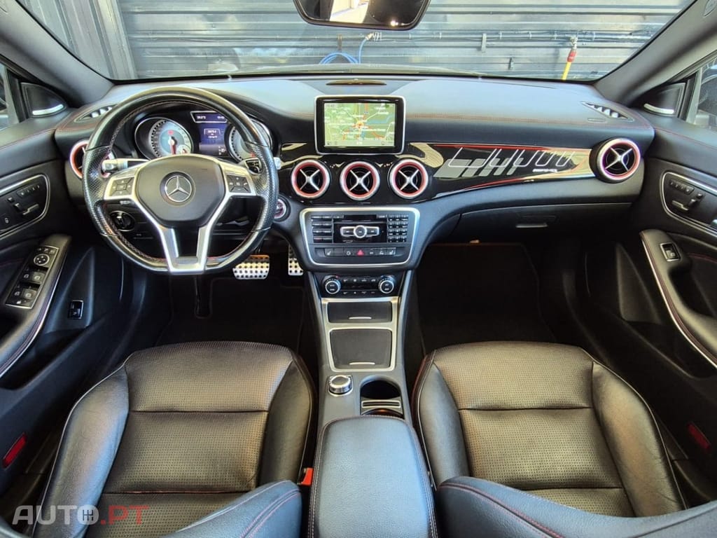Mercedes-Benz CLA 220 CDI 7G-DCT AMG Line
