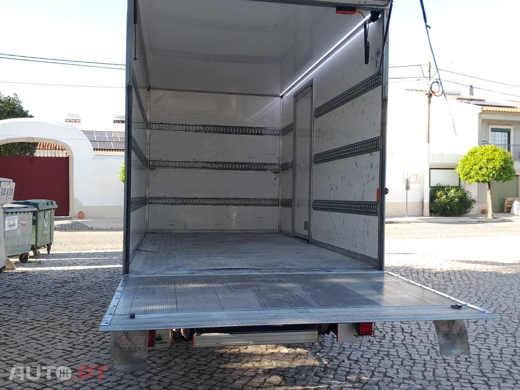 Ford Transit 350 L4 2.0 TDCi H3 Trend EcoBlue HD