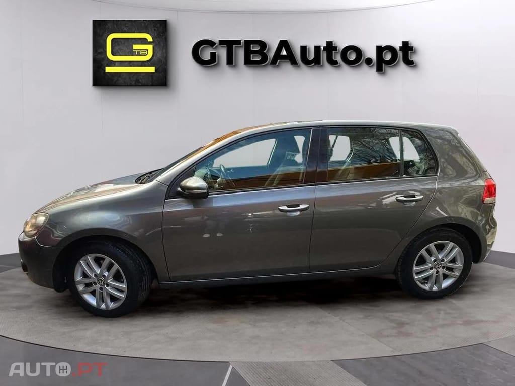 Volkswagen Golf 1.6 TDI CONFORTLINE