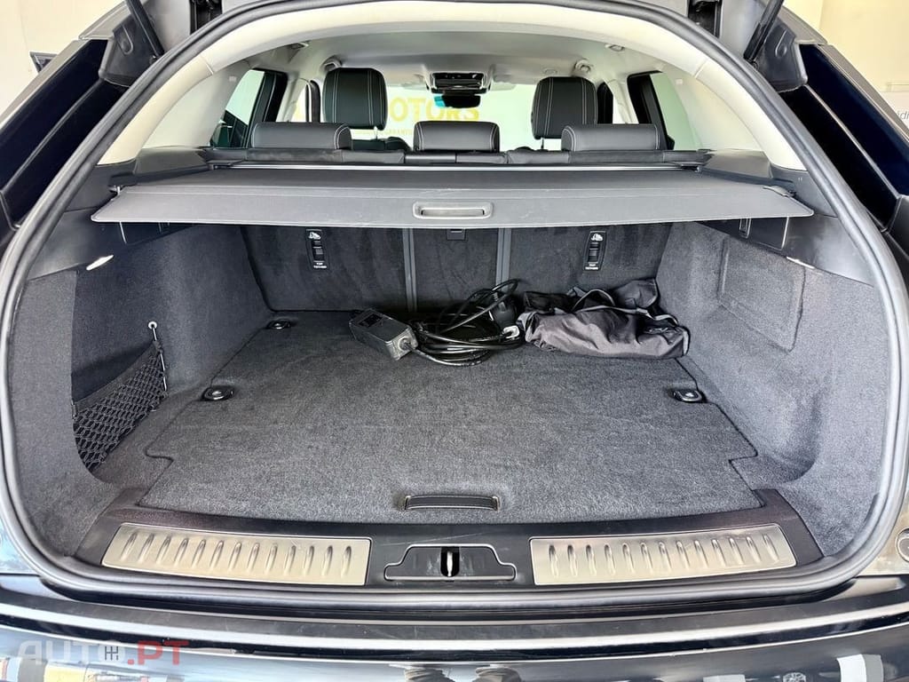 Land Rover Range Rover 2.0 P400e AWD Dynamic SE
