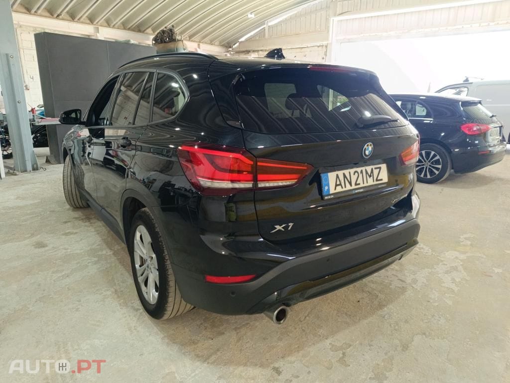 BMW X1 25 e xDrive Corporate Edition
